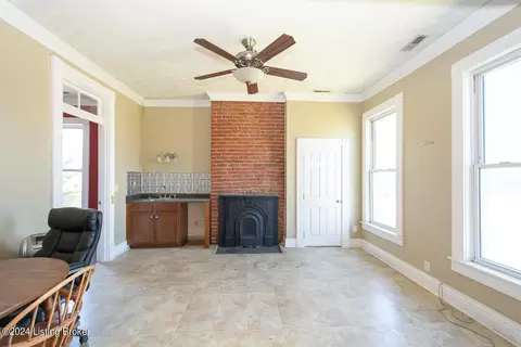 Undisclosed, Shepherdsville, KY 40165 photo 24