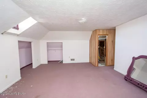 Undisclosed, Shepherdsville, KY 40165 photo 42
