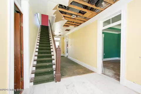 Undisclosed, Shepherdsville, KY 40165 photo 12
