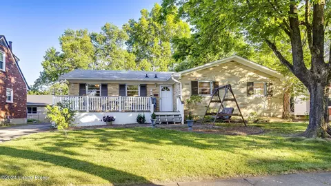 4416 Lynnbrook Dr, Louisville, KY 40220