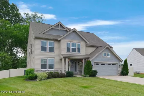 108 Black Walnut Ct, Mount Washington, KY 40047