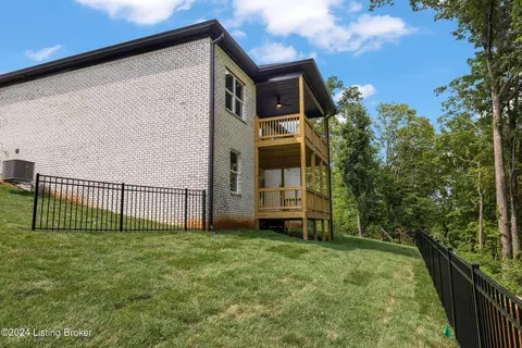 376 Bluffs Edge Dr, Mount Washington, KY 40047 photo 18