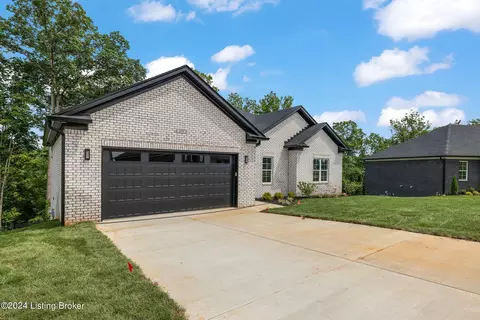 376 Bluffs Edge Dr, Mount Washington, KY 40047 photo 3