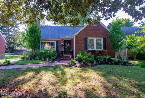 221 Sage Rd, Louisville, KY 40207
