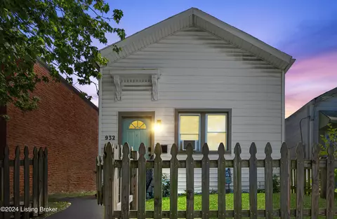 932 E Oak St, Louisville, KY 40204