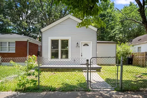 3773 Craig Ave, Louisville, KY 40215