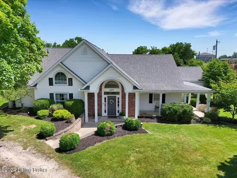 6400 Gellhaus Ln, Louisville, KY 40299