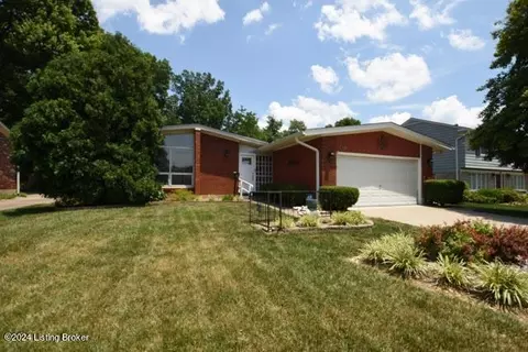 1205 Girard Dr, Louisville, KY 40222