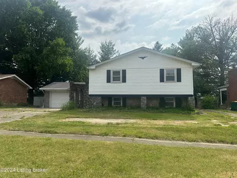 7708 Tempsclair Rd, Louisville, KY 40220