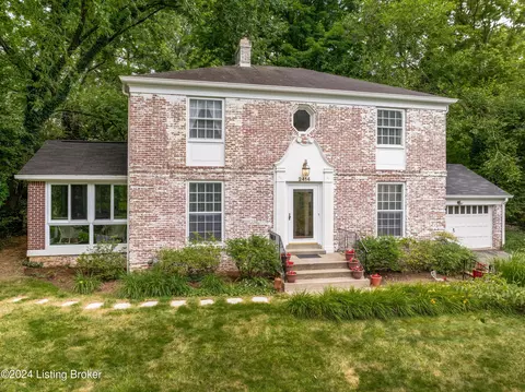 2414 Valley Vista Rd, Louisville, KY 40205
