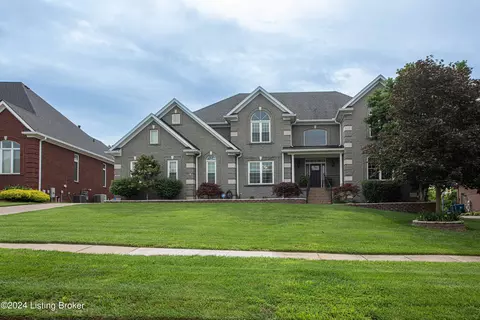 7507 Kendrick Crossing Ln, Louisville, KY 40291