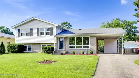 2108 Janlyn Rd, Louisville, KY 40299