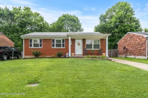 9606 Britannia Ct, Louisville, KY 40272