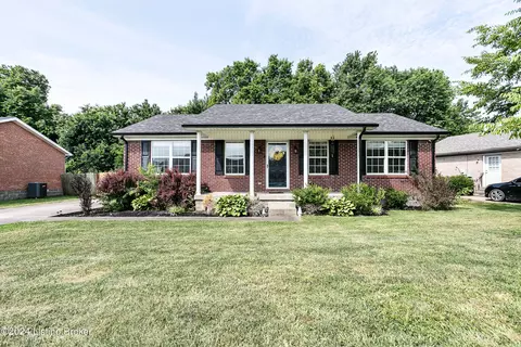 103 Quiet Spring Dr, Bardstown, KY 40004