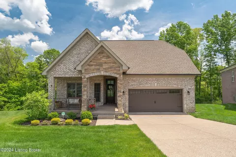 2423 Middle Creek Ct, Fisherville, KY 40023