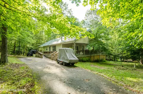 13 Lakeshore Cir, Leitchfield, KY 42754