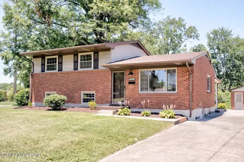 9414 Shanna Dr, Louisville, KY 40299
