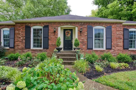 3527 Kirby Ln, Louisville, KY 40299