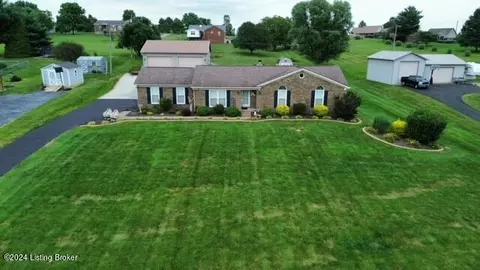 522 Wilsonville Rd, Fisherville, KY 40023