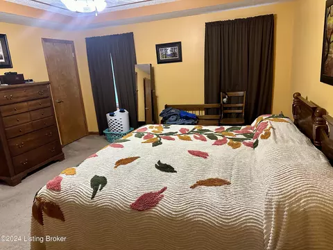 Bedroom - 1380 Buck Knobs Rd, Ekron, KY 40117 photo 8 of 9