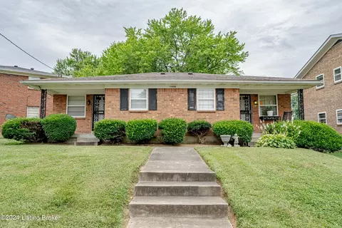 10406 Torrington Rd, Louisville, KY 40272