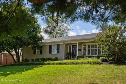 602 Indian Ridge Rd, Louisville, KY 40207