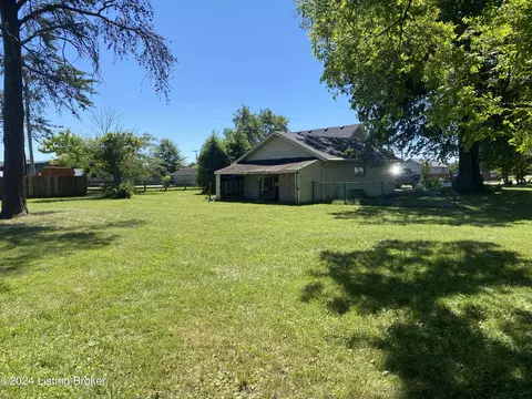 1100 Beech Grove Rd, Shepherdsville, KY 40165 photo 10