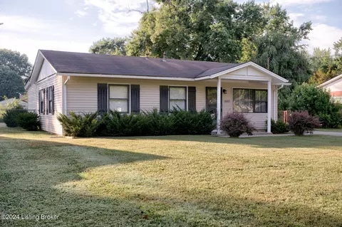 10007 Plaudit Way, Louisville, KY 40272