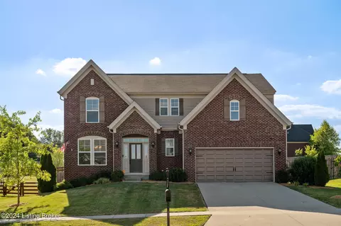 273 Copper Creek Dr, Mount Washington, KY 40047