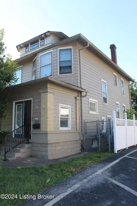 1941 W Broadway St, Louisville, KY 40203