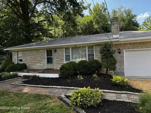 7306 Rutledge Rd, Louisville, KY 40258