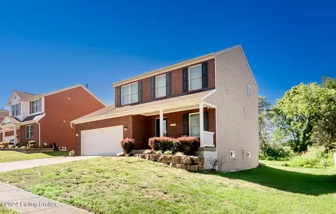 5114 Queens Castle Rd, Louisville, KY 40229