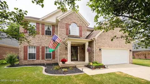 11312 Arbor Wood Dr, Louisville, KY 40299