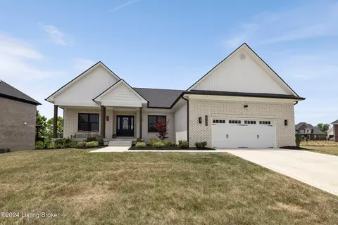 1700 Meremont Ridge Rd, Louisville, KY 40245