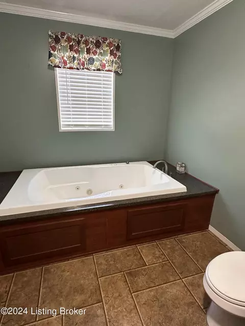 135 Wilkerson Rd, Bloomfield, KY 40008 photo 9