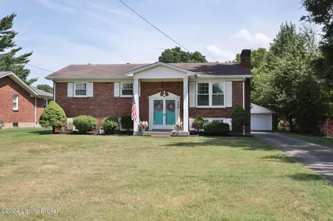 850 High School Dr, Louisville, KY 40219