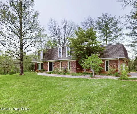5700 Fible Ln, Crestwood, KY 40014