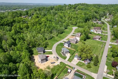 3412 Westhill Cir, Louisville, KY 40214