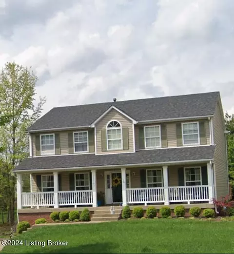 10903 Shady Hollow Dr, Louisville, KY 40241