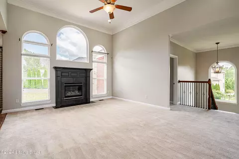 Living - 4204 Delouvre Way, Floyds Knobs, IN 47119 photo 4 of 10