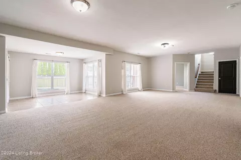 Living - 4204 Delouvre Way, Floyds Knobs, IN 47119 photo 9 of 10