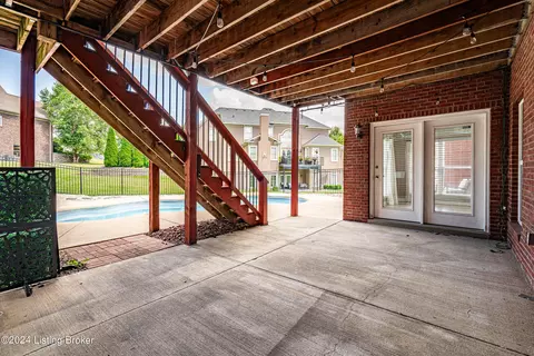 Exterior - 4204 Delouvre Way, Floyds Knobs, IN 47119 photo 10 of 14