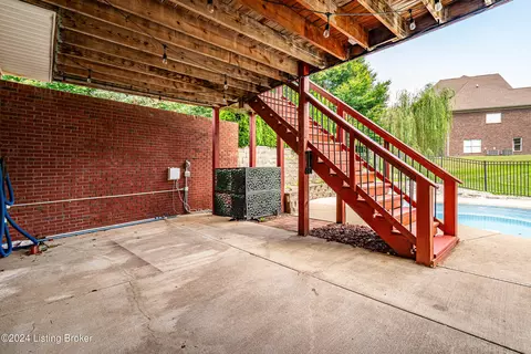 Exterior - 4204 Delouvre Way, Floyds Knobs, IN 47119 photo 11 of 14