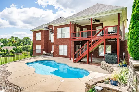 Exterior - 4204 Delouvre Way, Floyds Knobs, IN 47119 photo 5 of 14