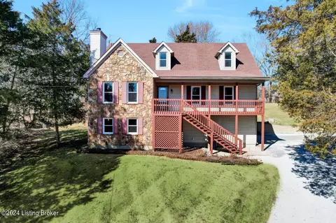 2105 Elder Park Rd, La Grange, KY 40031