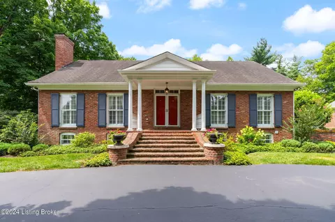 1702 Spruce Ln, Louisville, KY 40207