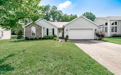 3113 Morning Park Ct, Louisville, KY 40220
