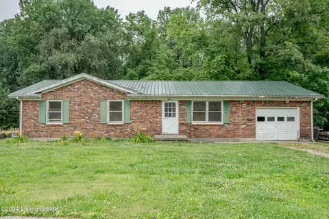 602 W Broadway St, Bardstown, KY 40004