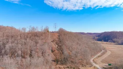 1025 Knob Creek Rd, Brooks, KY 40109