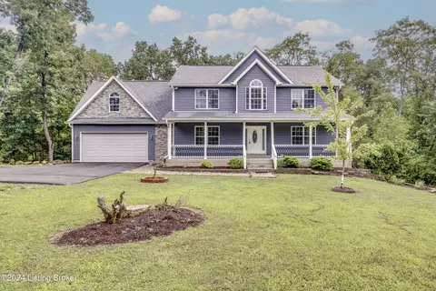 2555 W Mt Zion Rd, Crestwood, KY 40014